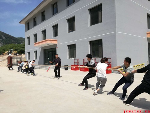 市水務(wù)公司開展慶“五一、五四”文體活動